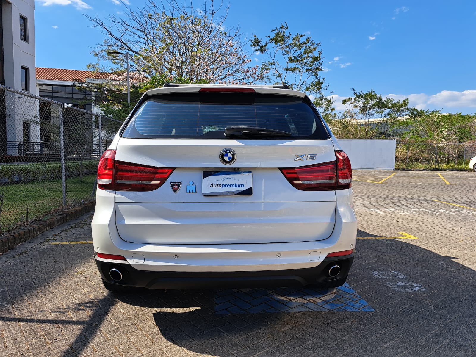 BMW X5 EXECUTIVE PLUS