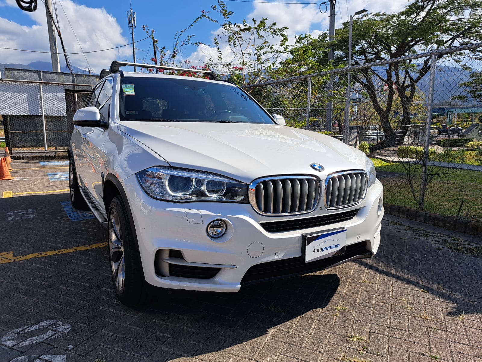 BMW X5 EXECUTIVE PLUS