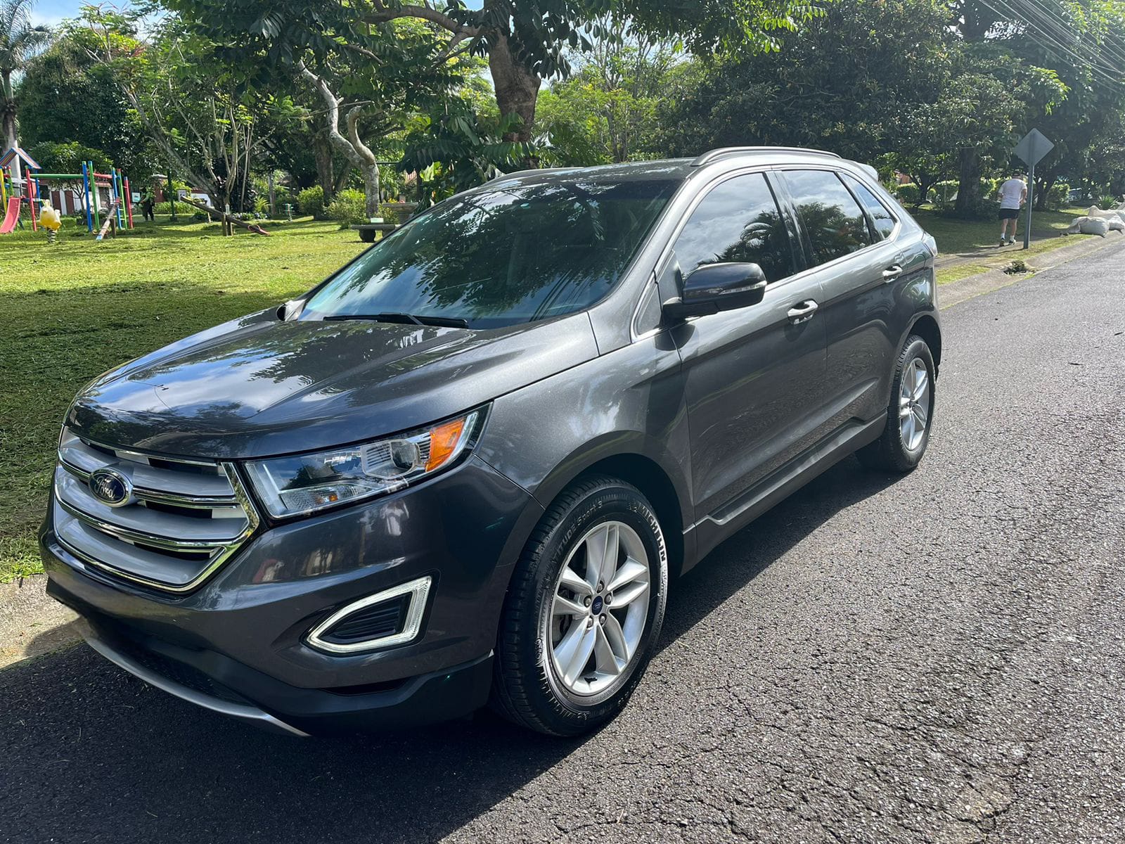 FORD EDGE SEL