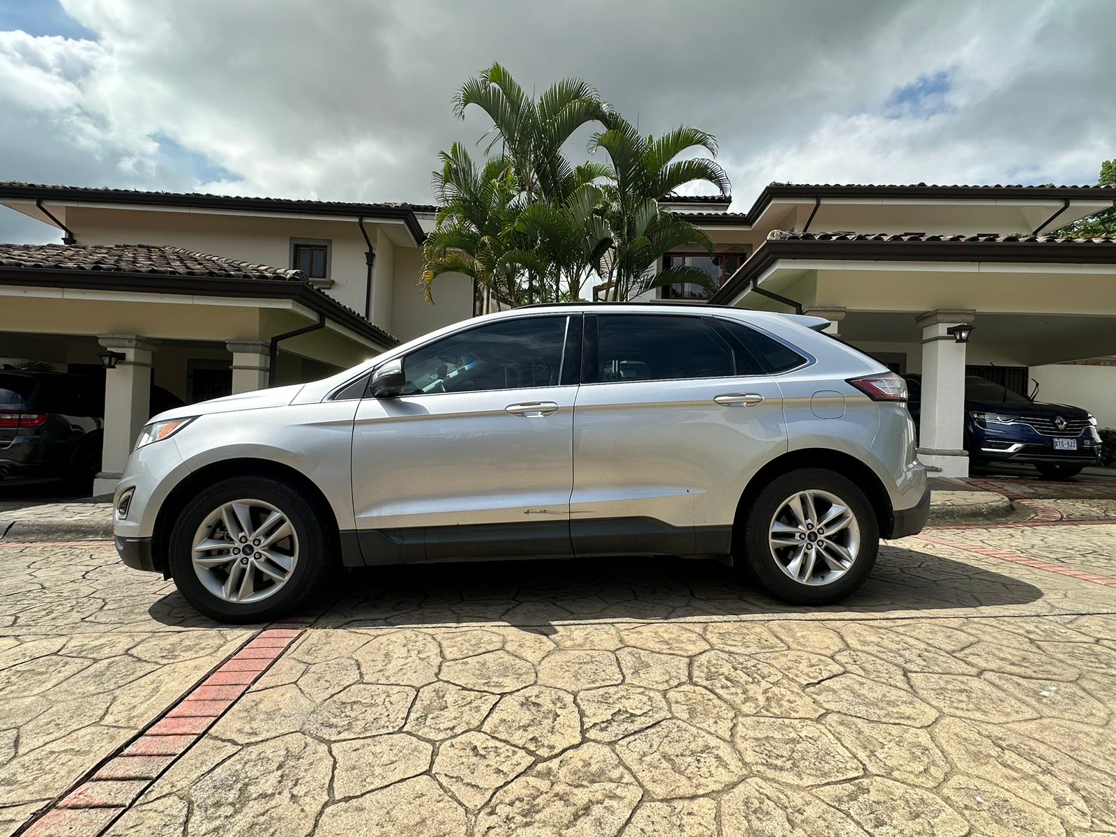 FORD EDGE