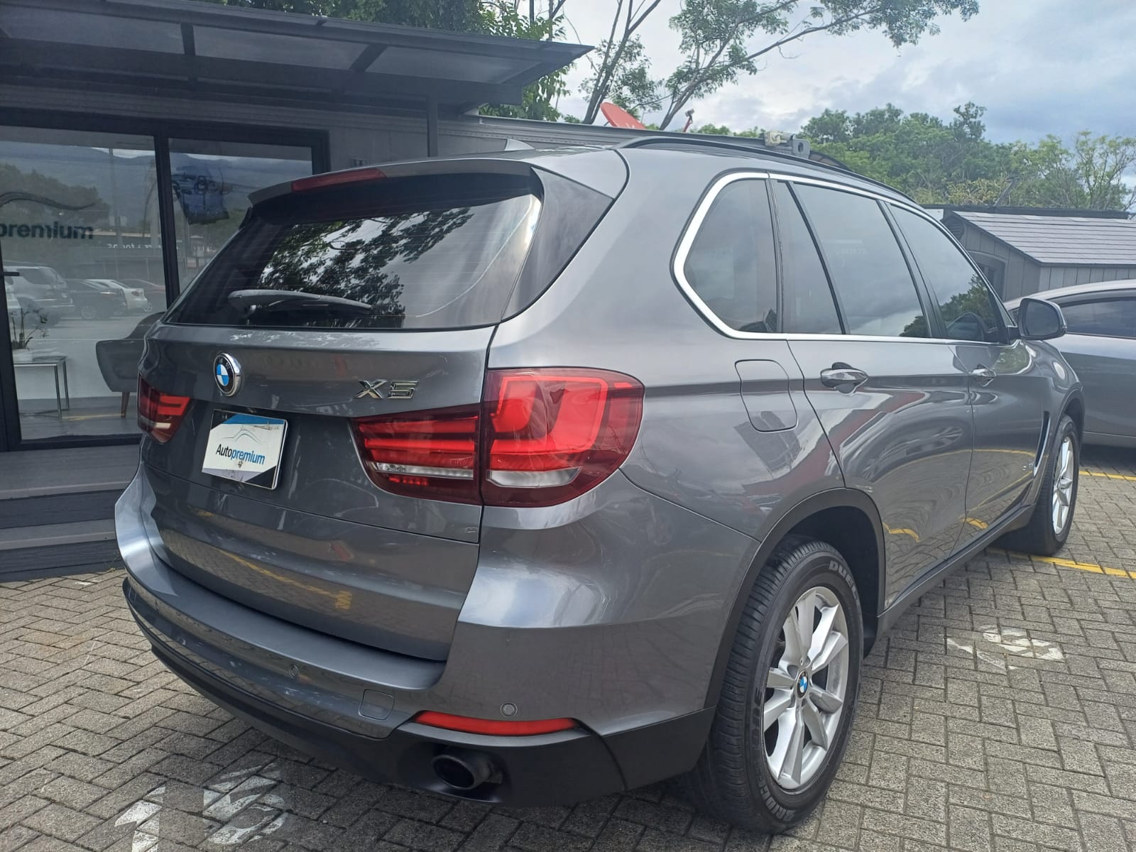 BMW X5 S-DRIVE