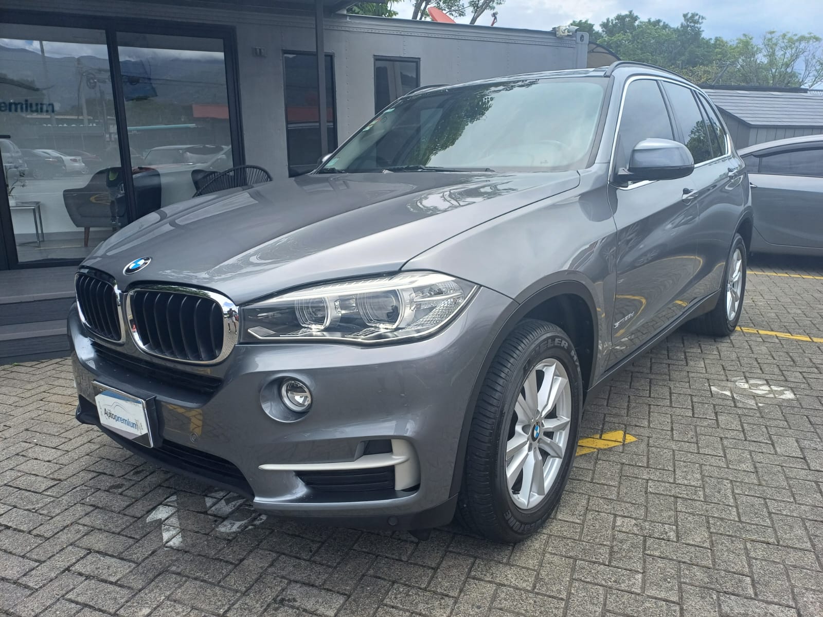 BMW X5 S-DRIVE