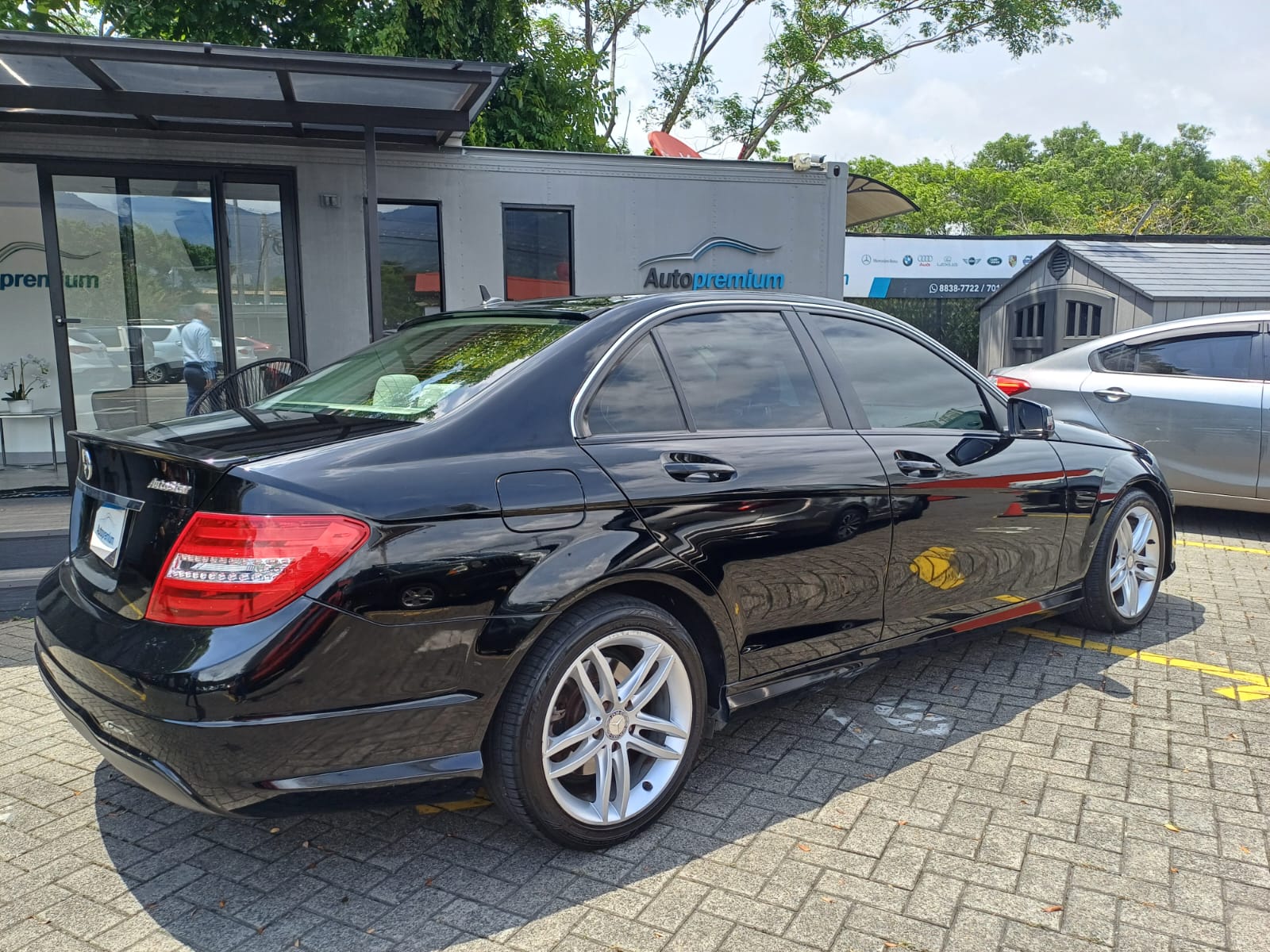 MERCEDES BENZ C 200