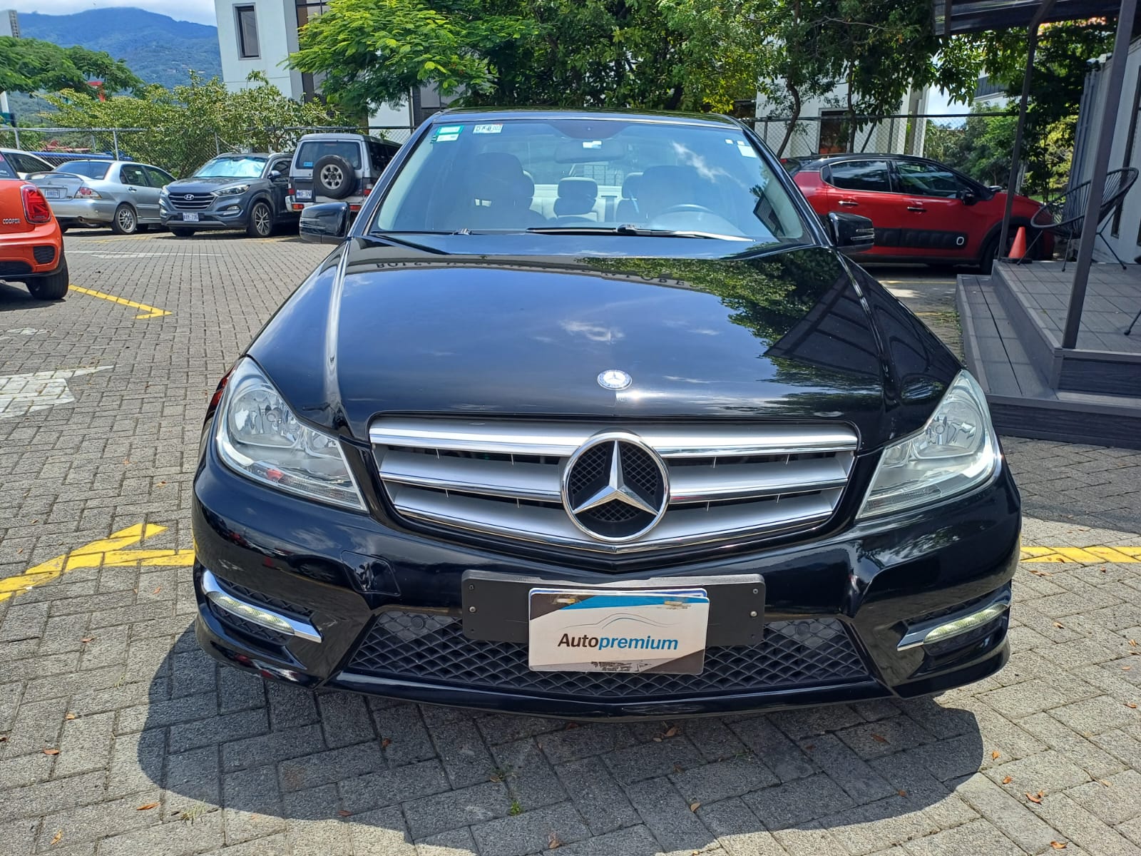 MERCEDES BENZ C 200