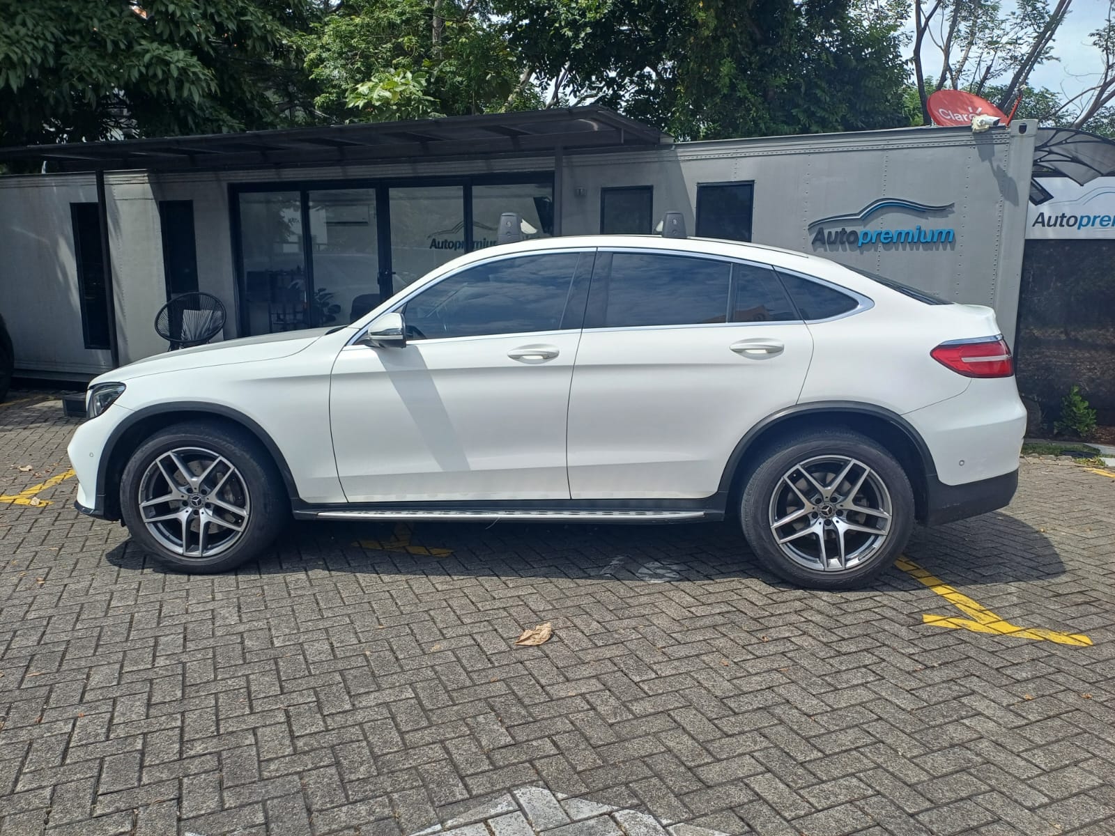 MB GLC 220D COUPE 4M