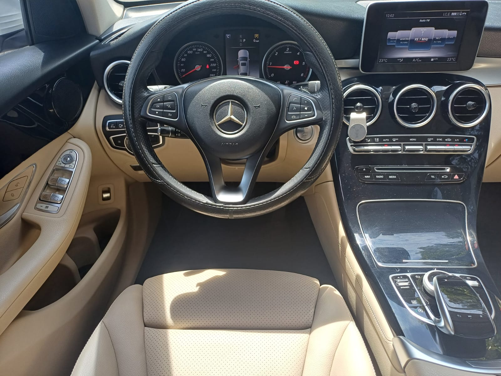 MB GLC 220D COUPE 4M