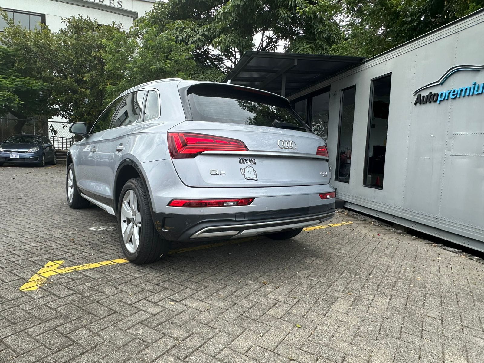 AUDI Q5