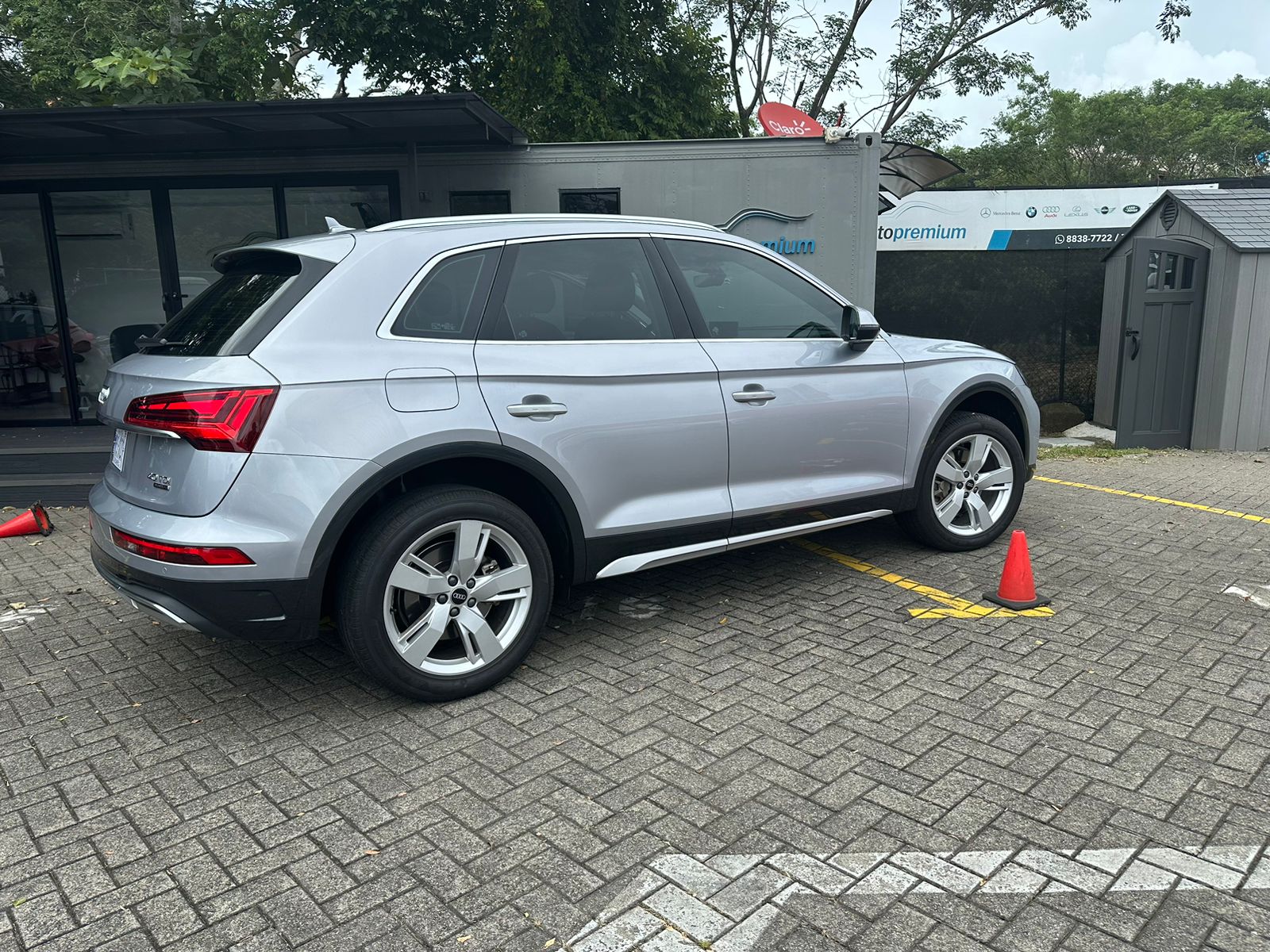 AUDI Q5