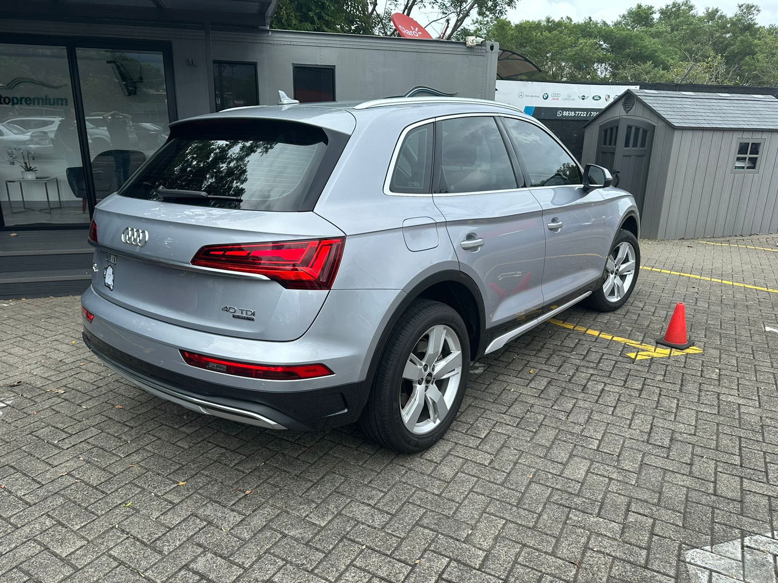 AUDI Q5