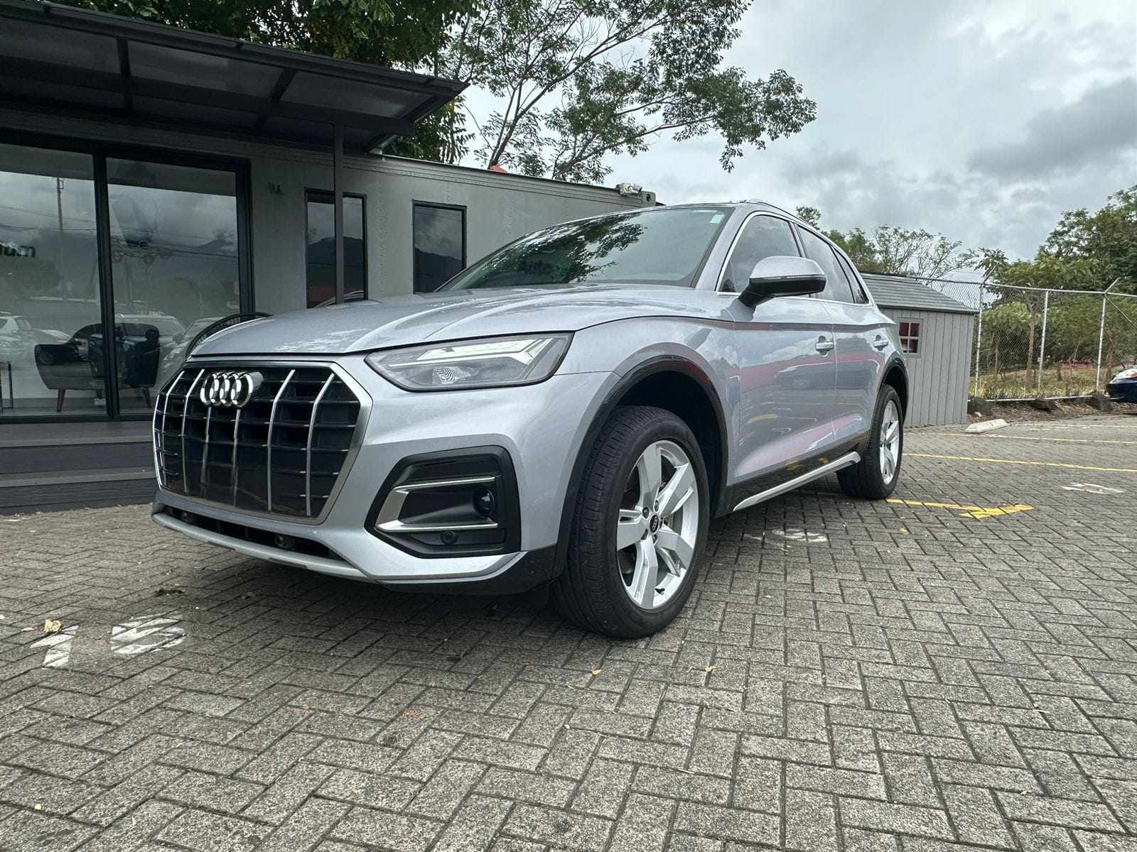 AUDI Q5