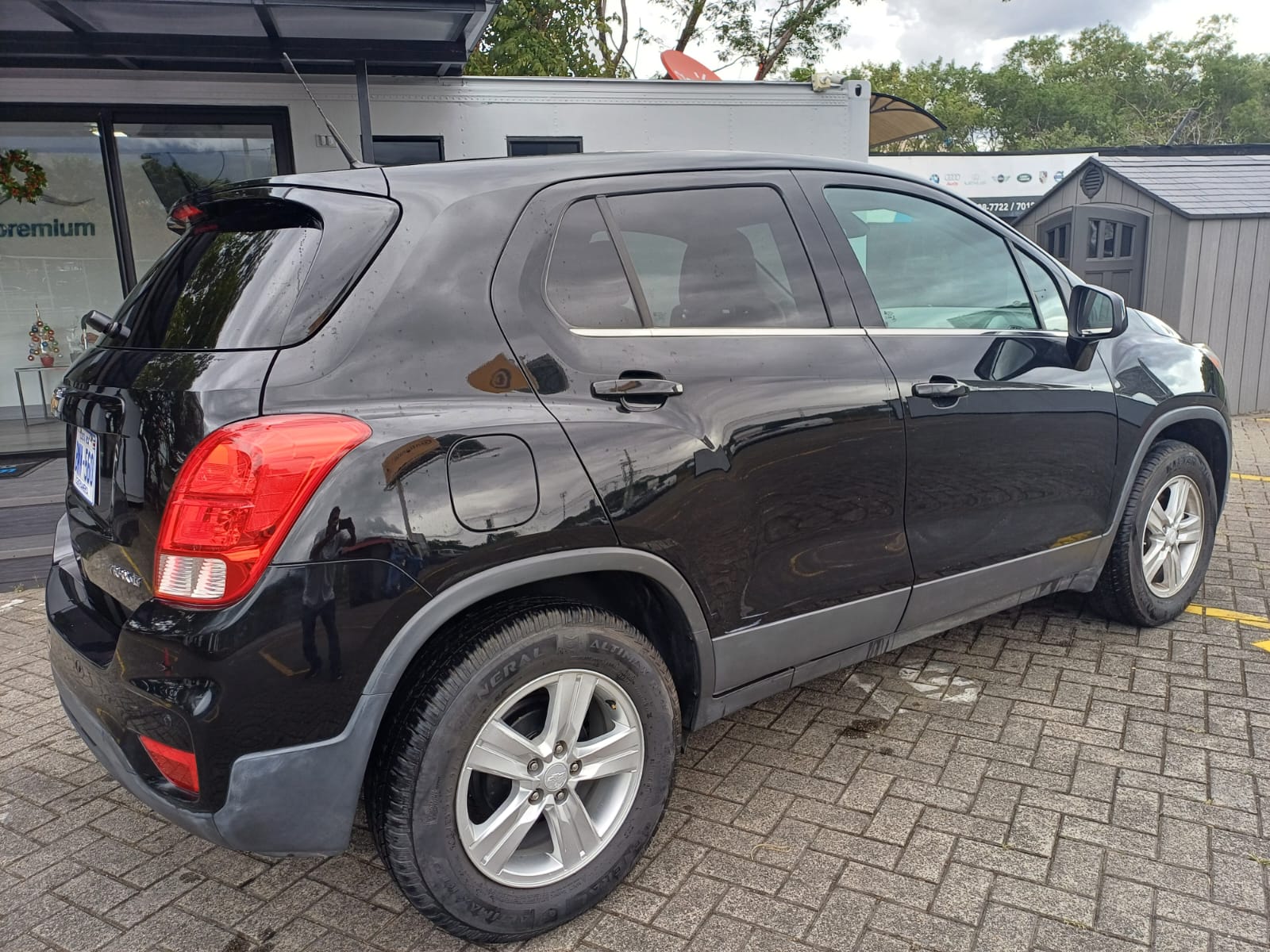 CHEVROLET TRAX LT