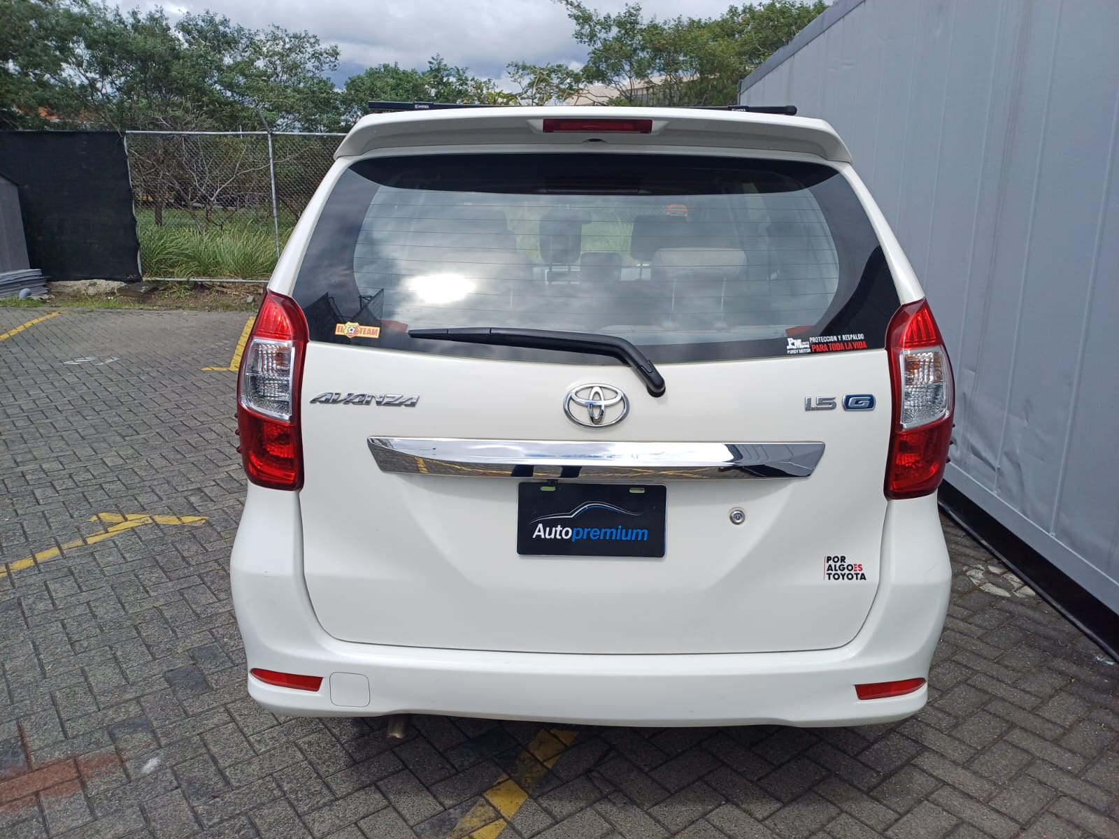 TOYOTA AVANZA G