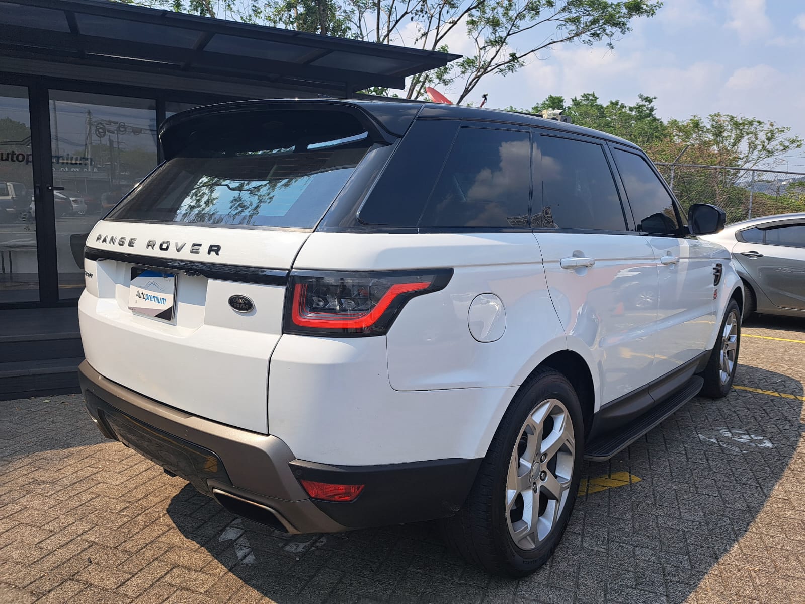 RANGE ROVER SPORT S