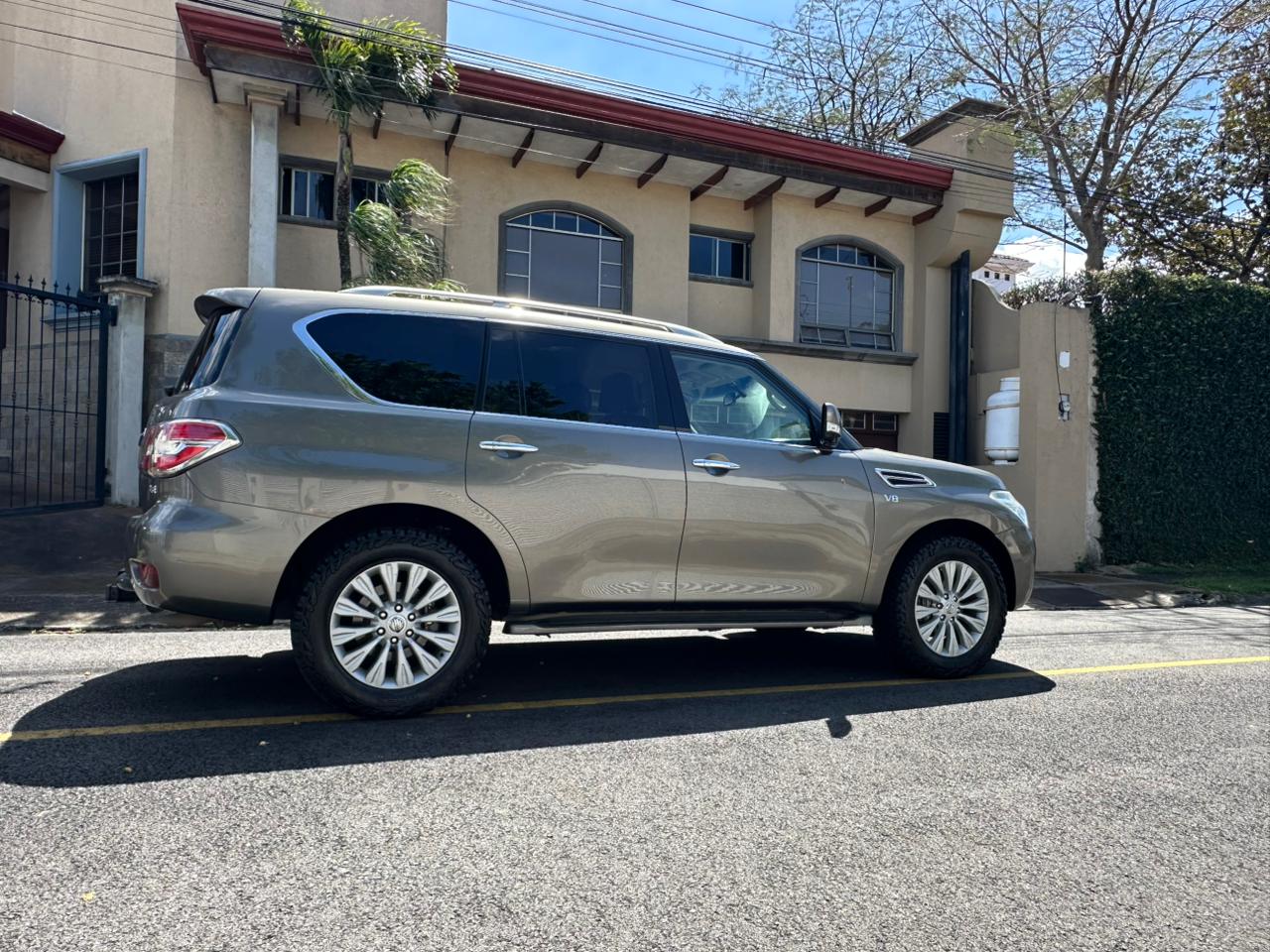 NISSAN PATROL LE