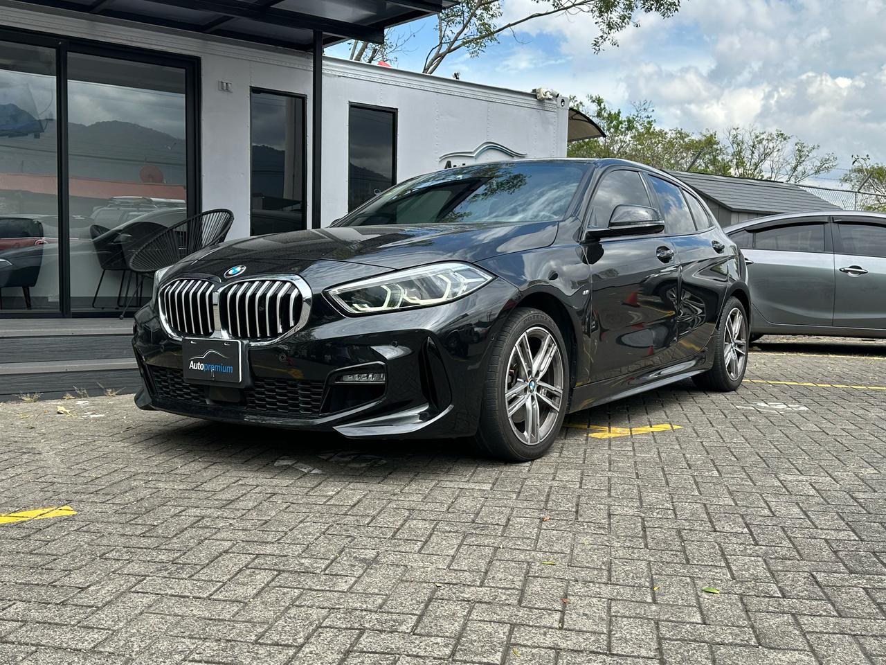 BMW 118i PAQUETE M