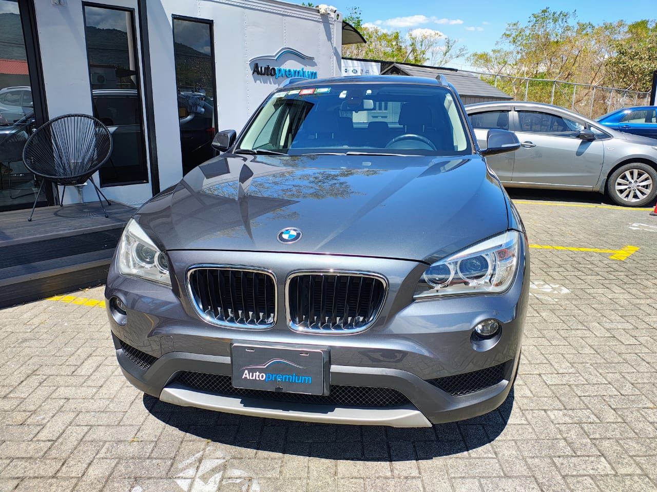 BMW X1