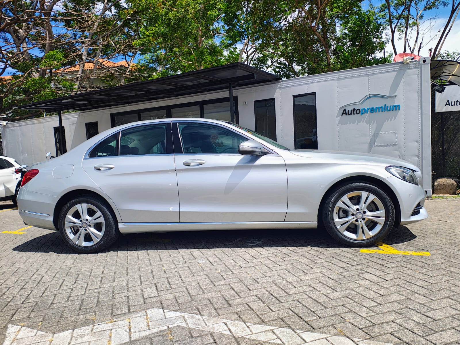 MERCEDES BENZ CLASE C