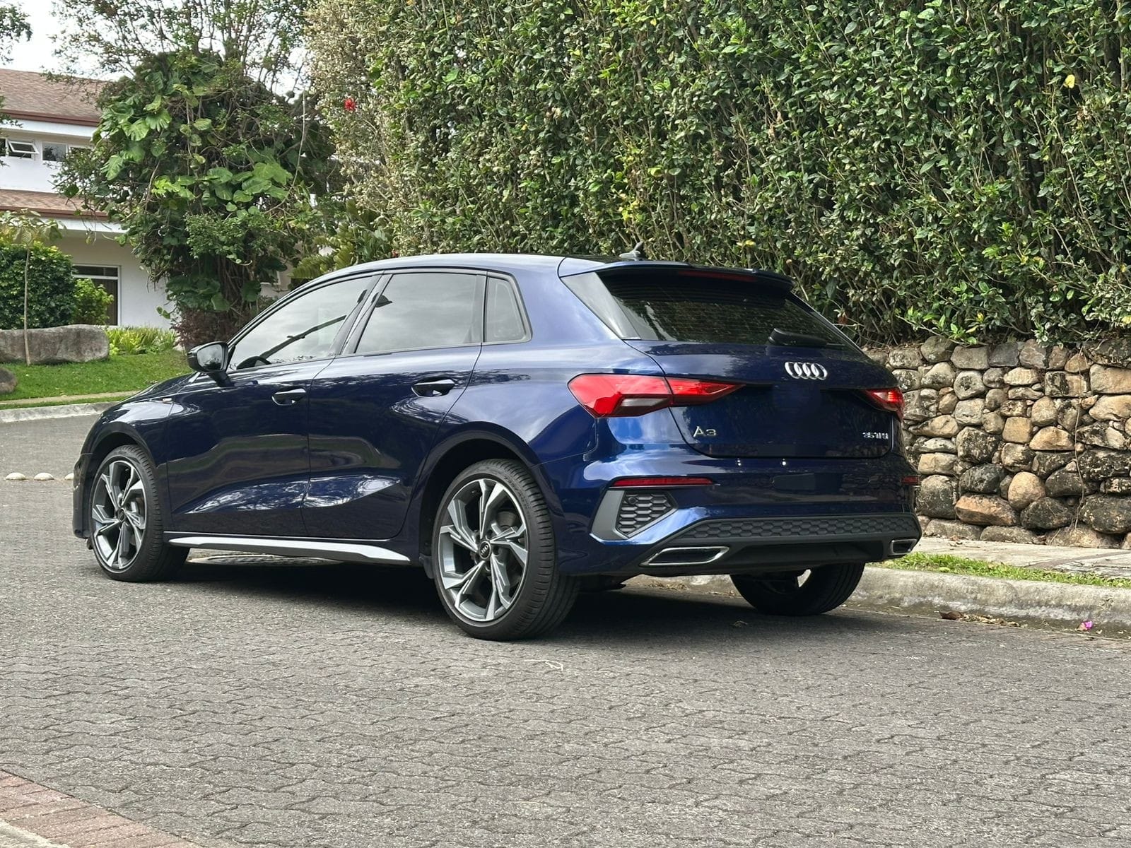 AUDI A3 SLINE