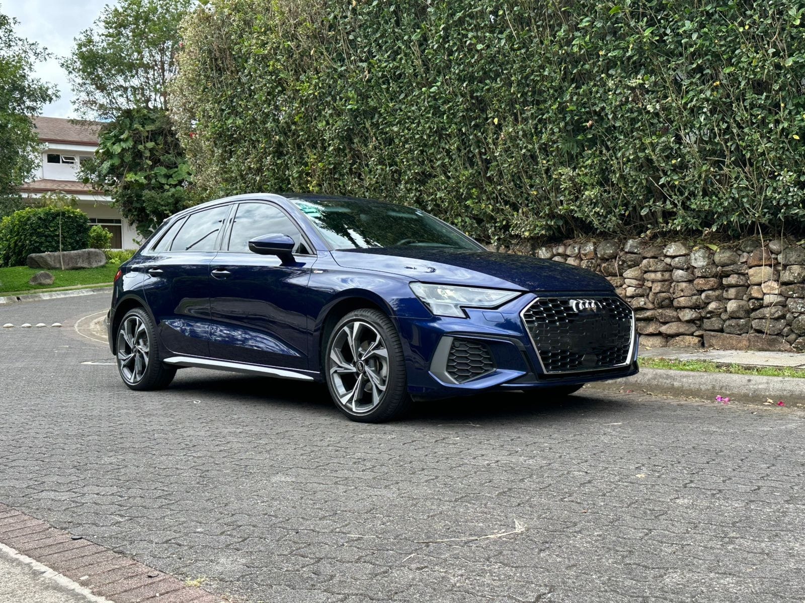 AUDI A3 SLINE
