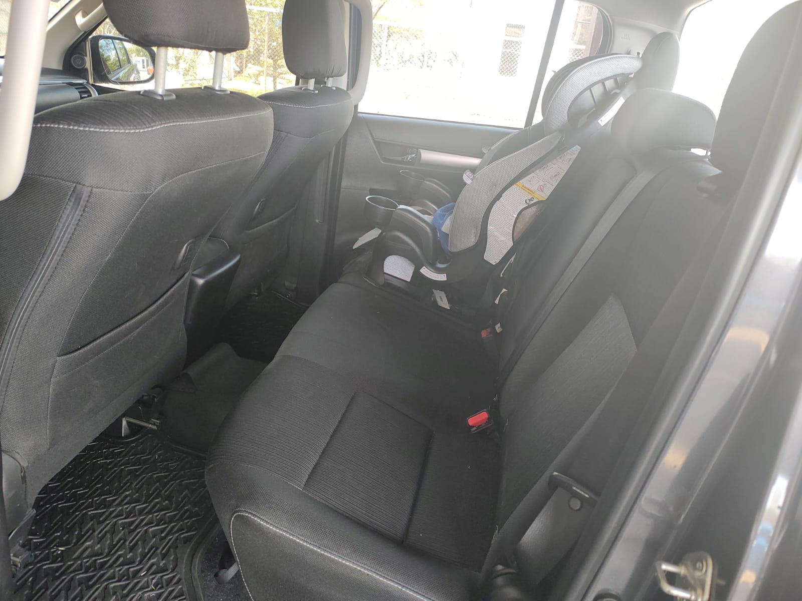 TOYOTA HILUX SRV