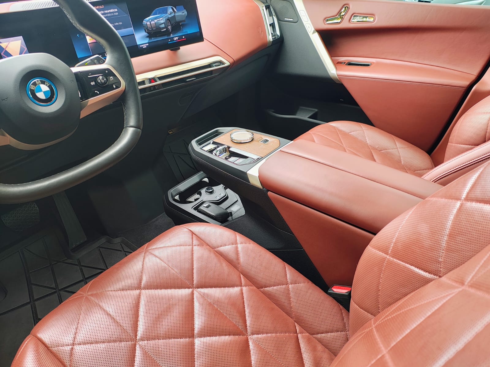 BMW iX X-DRIVE 40