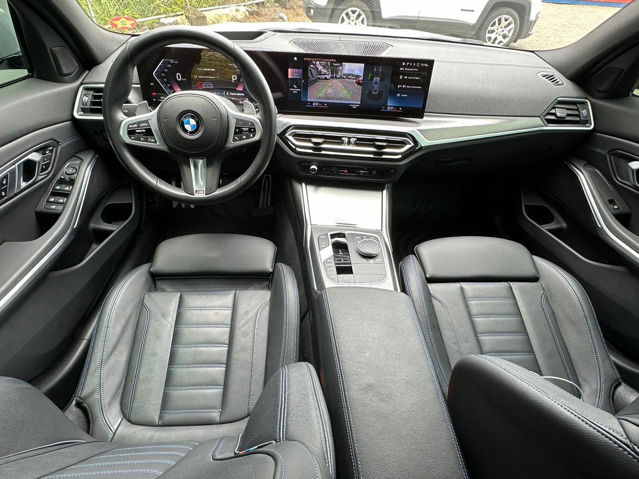 BMW 330i PAQ M