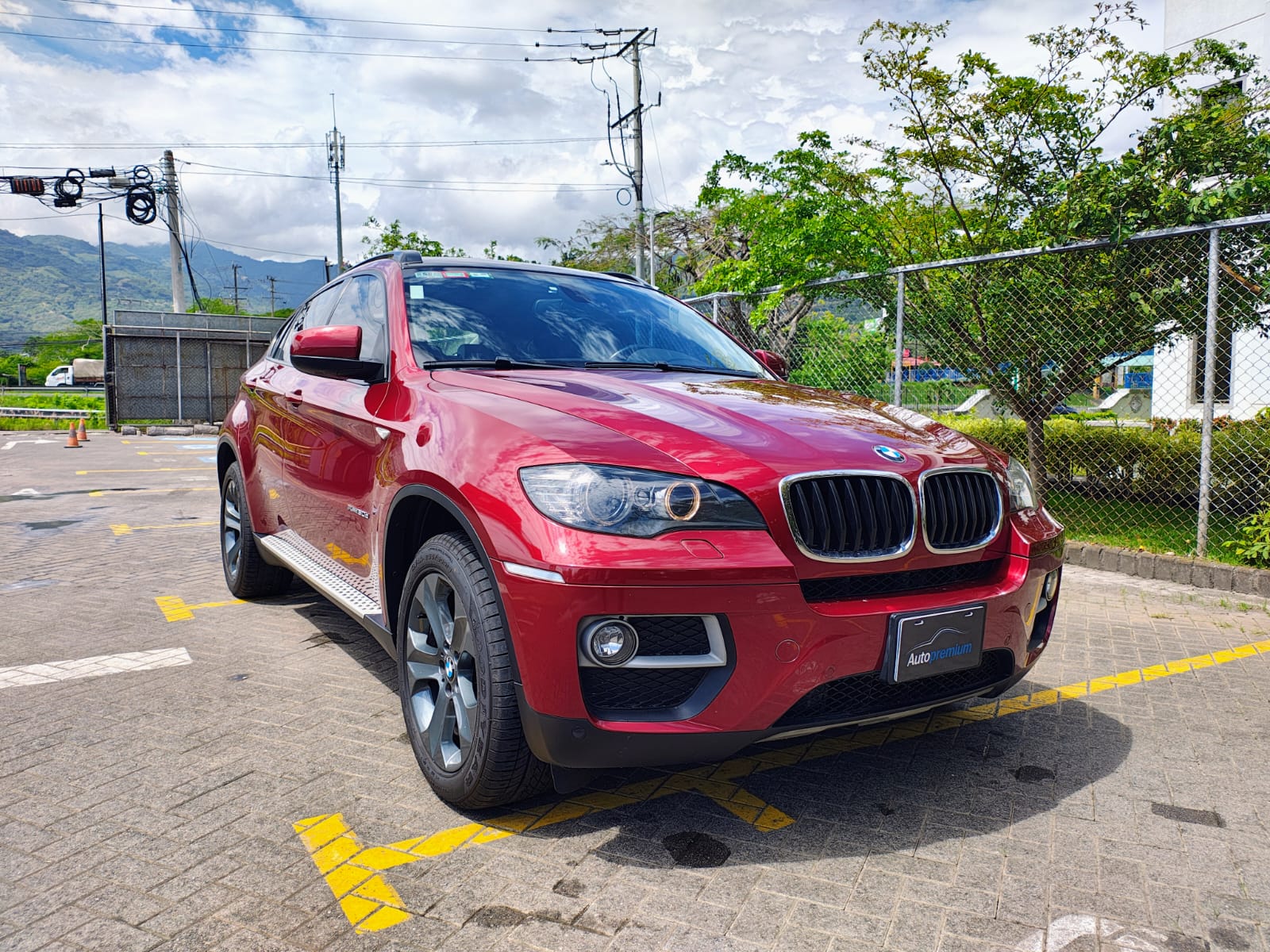 BMW X6