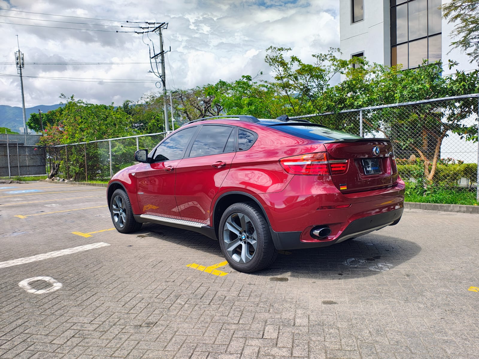 BMW X6