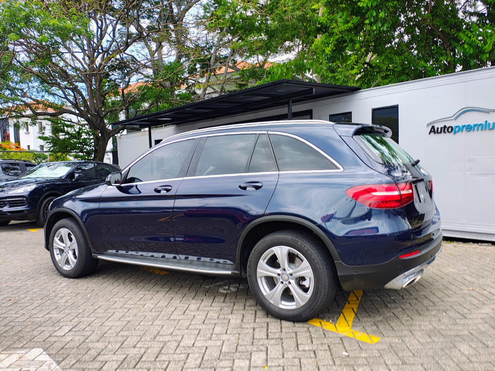 MERCEDES BENZ GLC 250
