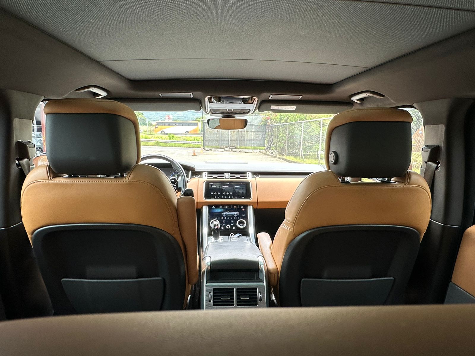 RANGE ROVER SPORT P400E