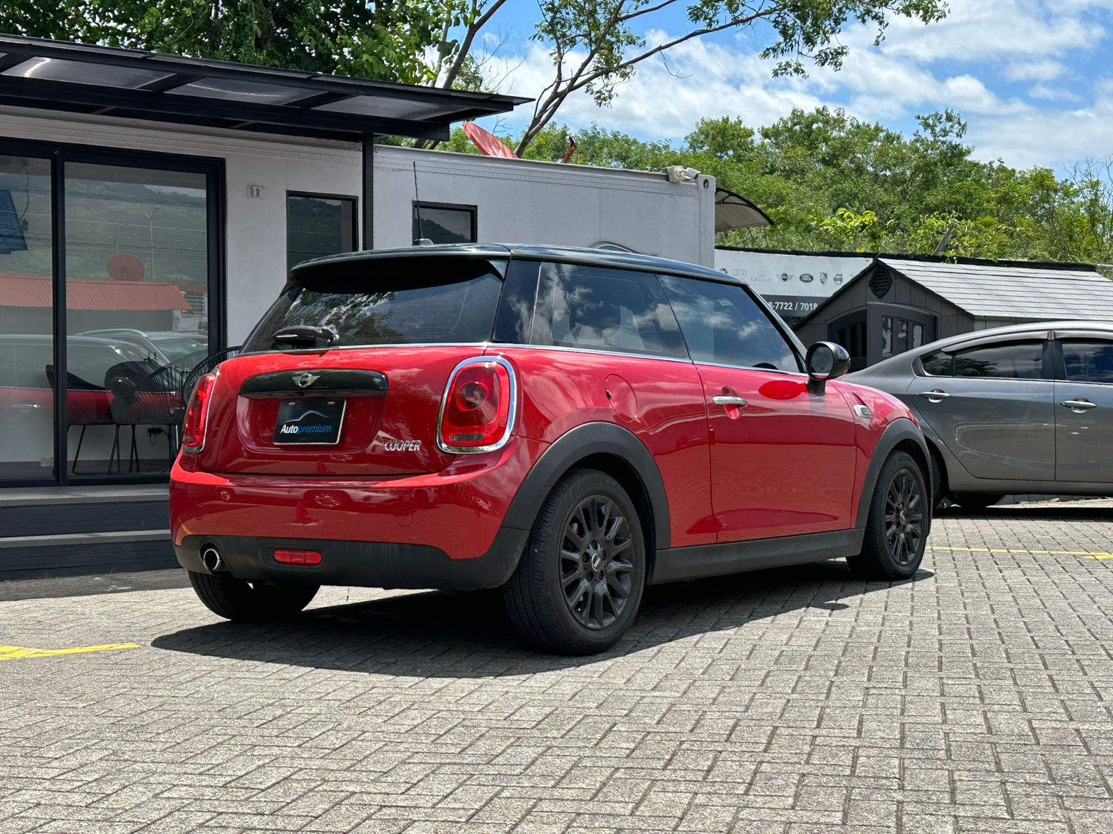 MINI COOPER