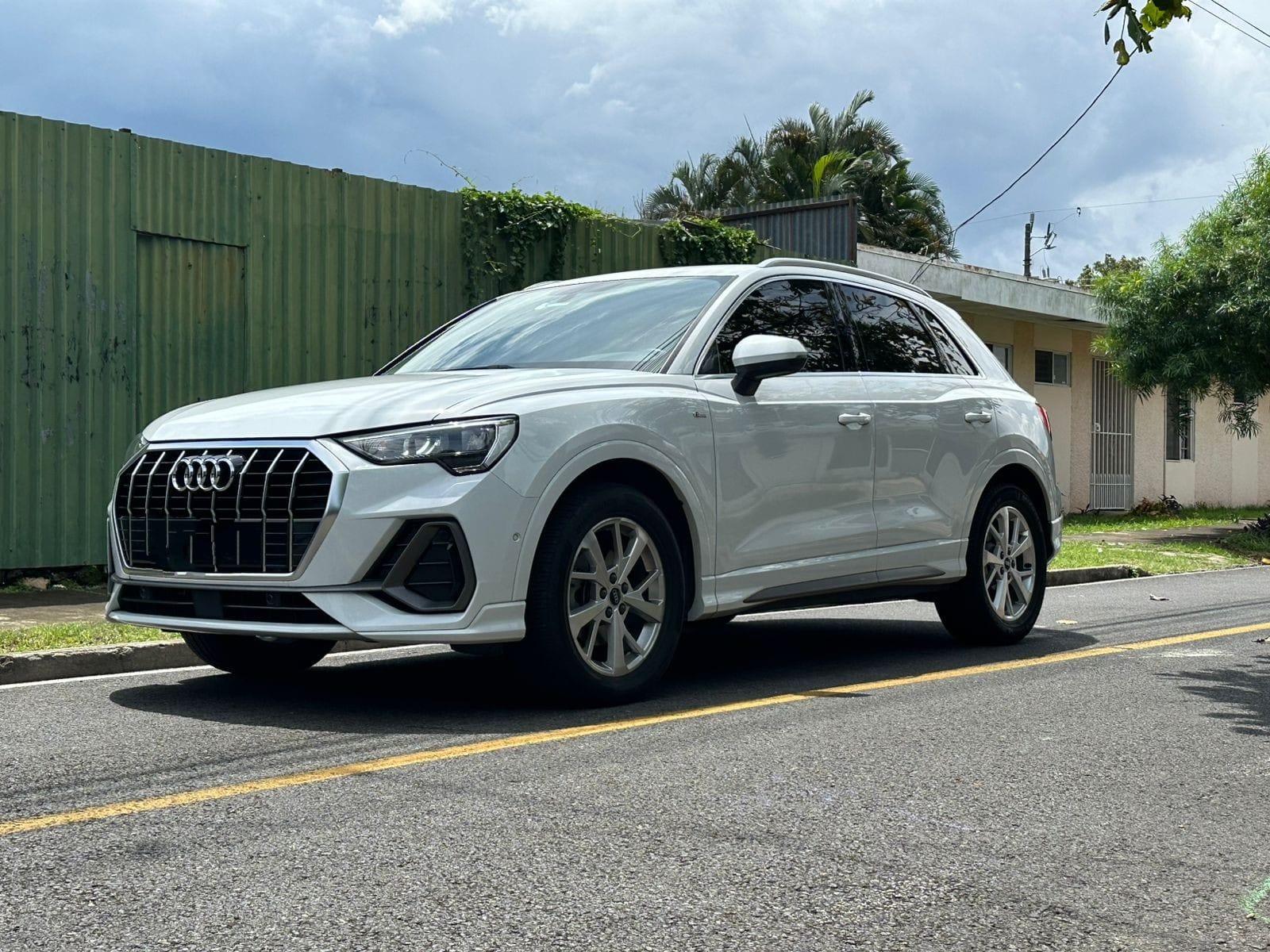 AUDI Q3 PAQ S LINE