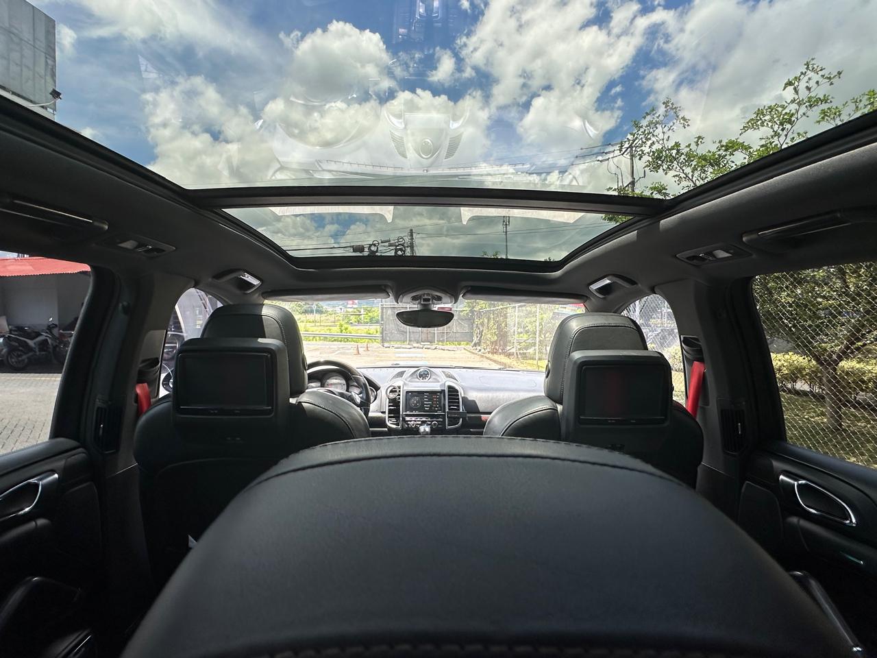 PORSCHE CAYENNE S
