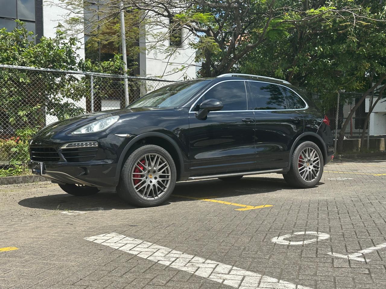 PORSCHE CAYENNE S