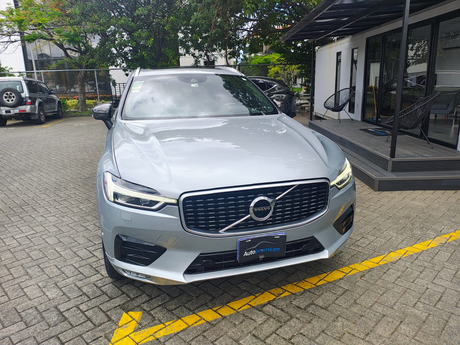 VOLVO XC60 T6