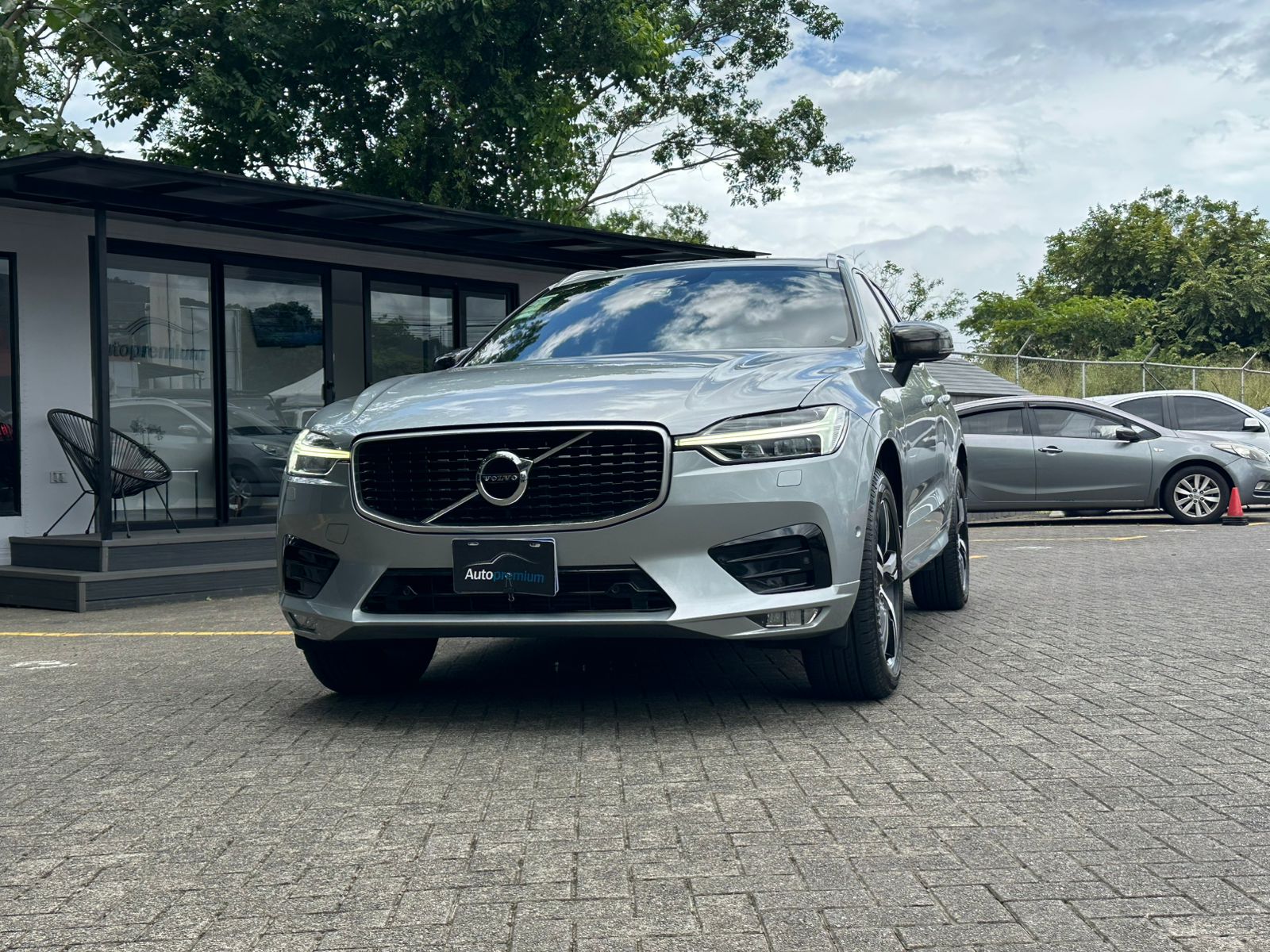 VOLVO XC60 T6