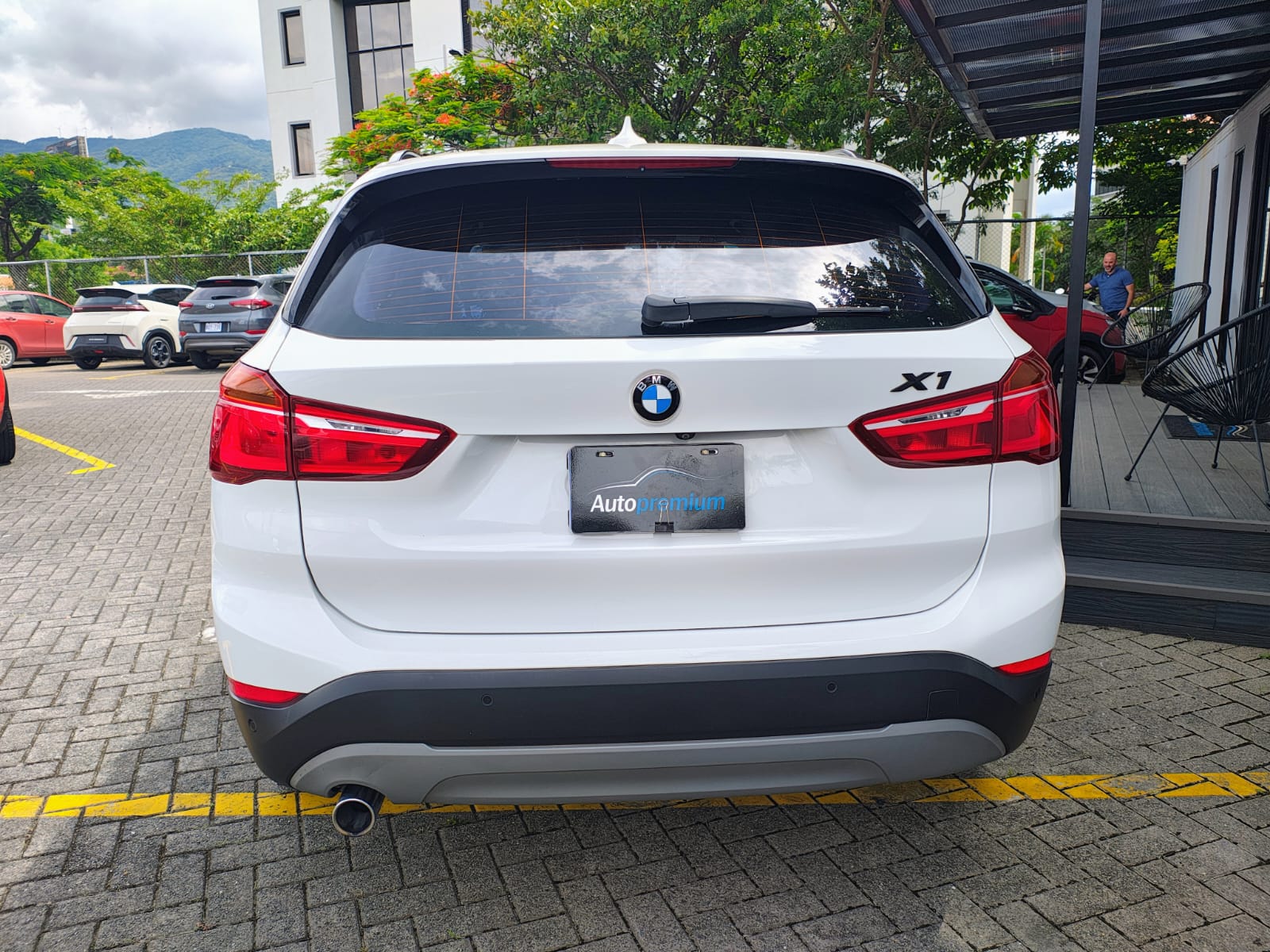 BMW X1