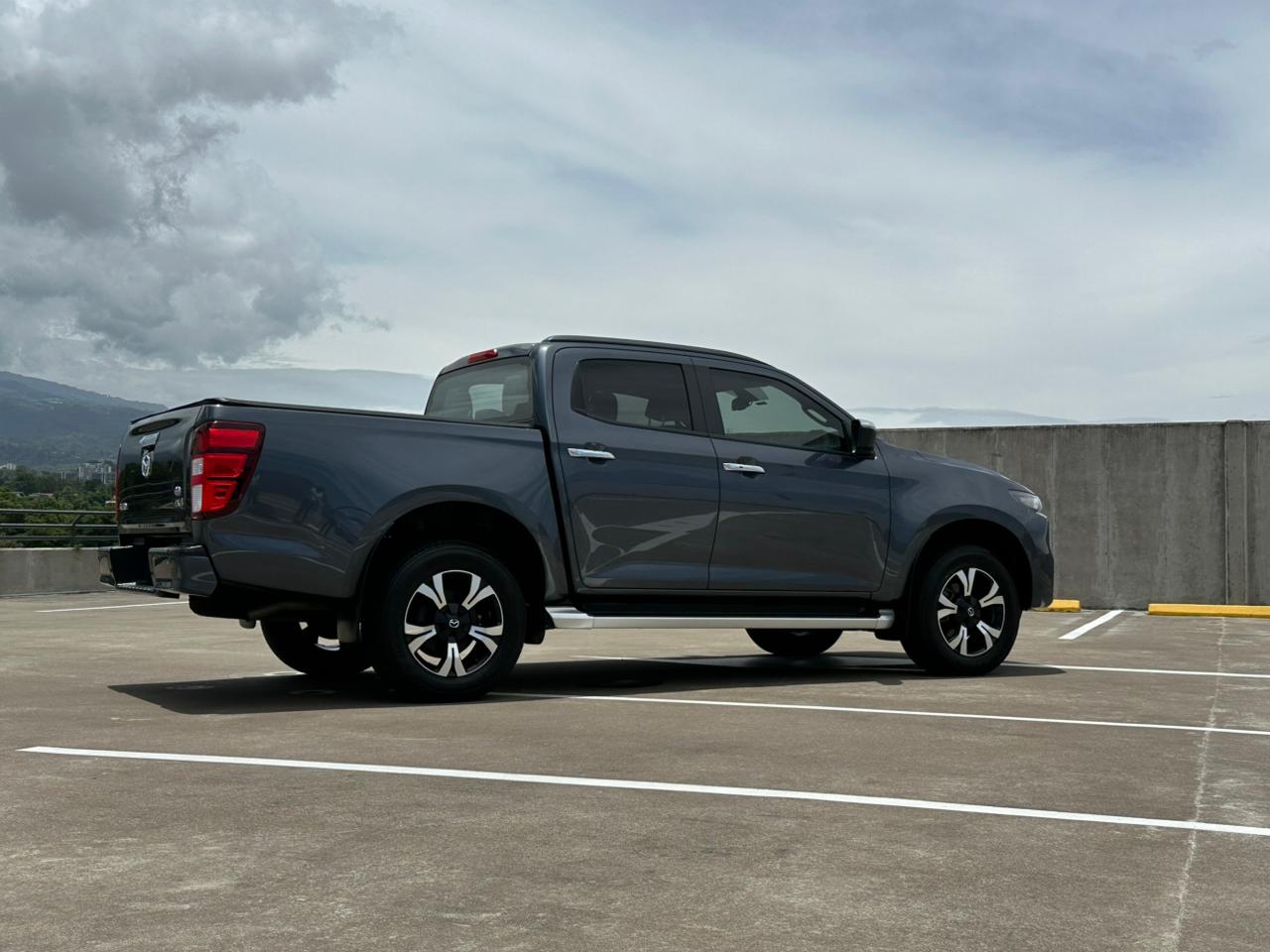 MAZDA BT-50