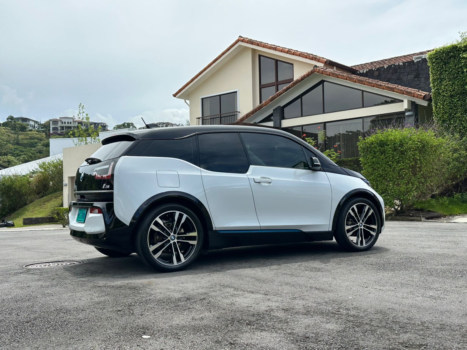 BMW I3 S