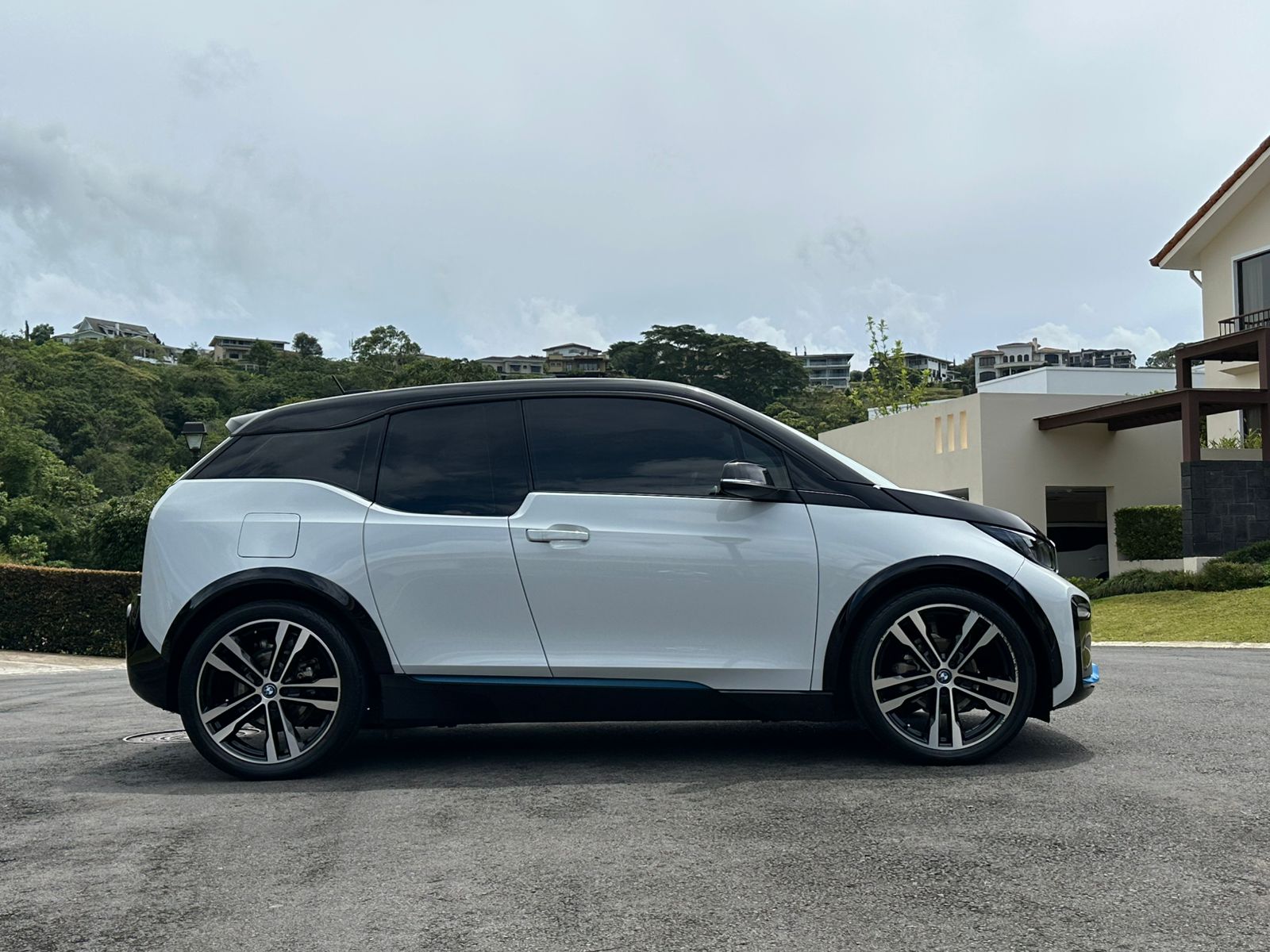 BMW I3 S