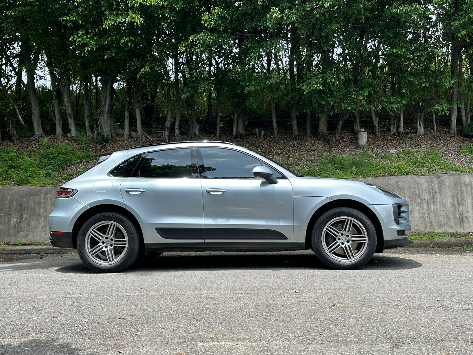PORSCHE MACAN S
