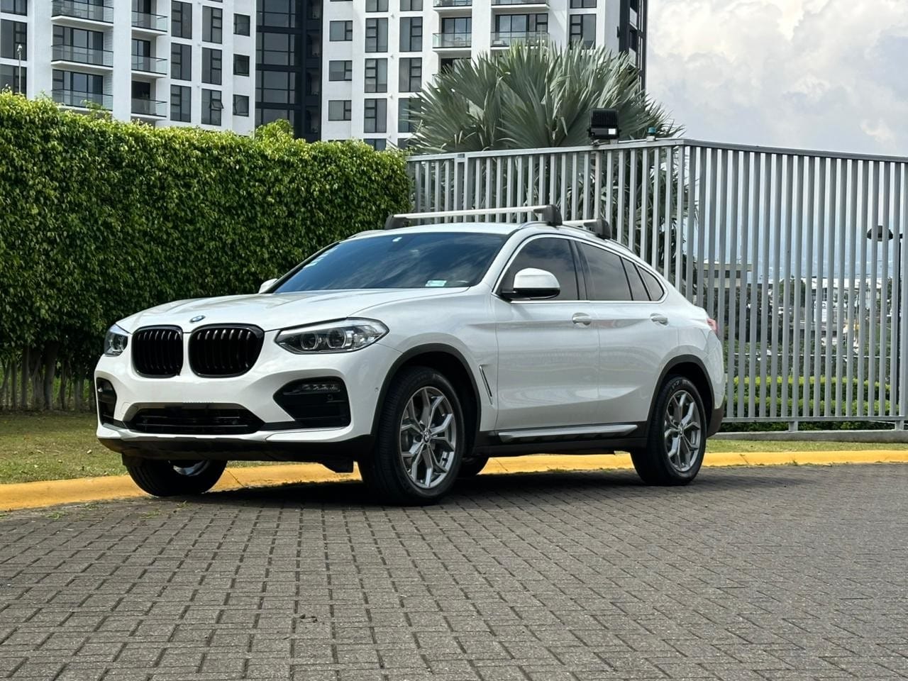 BMW X4 X-DRIVE