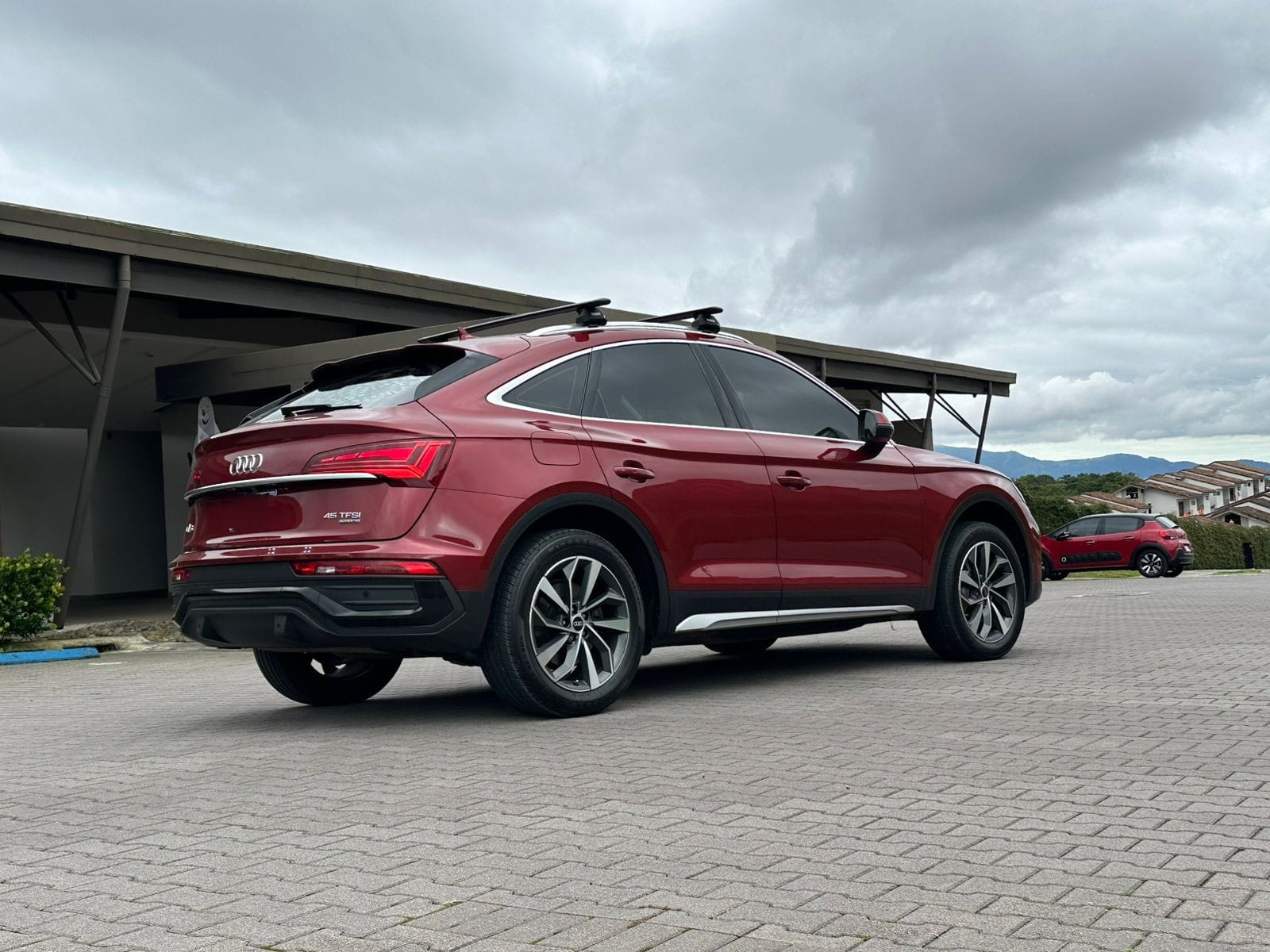 AUDI Q5 SPORTBACK