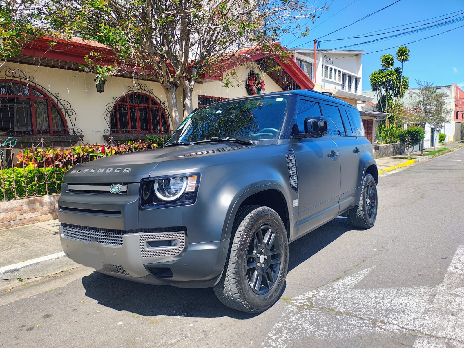 LAND ROVER DEFENDER S