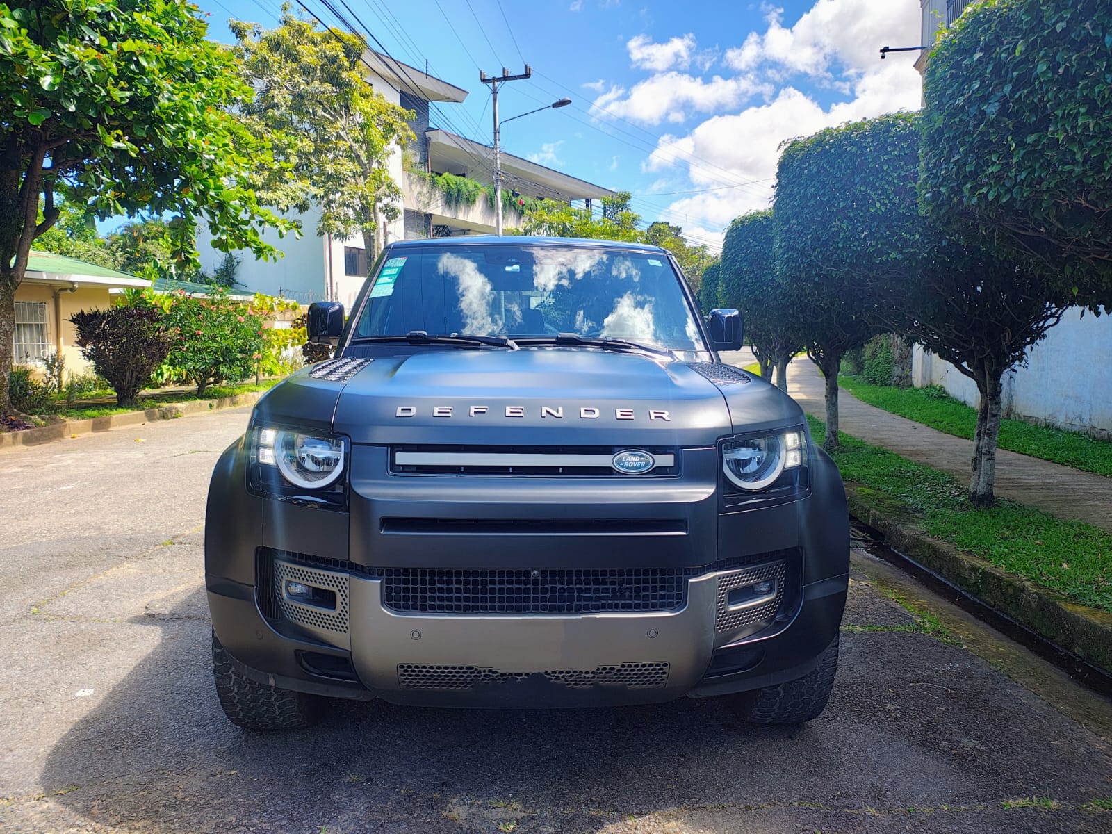 LAND ROVER DEFENDER S