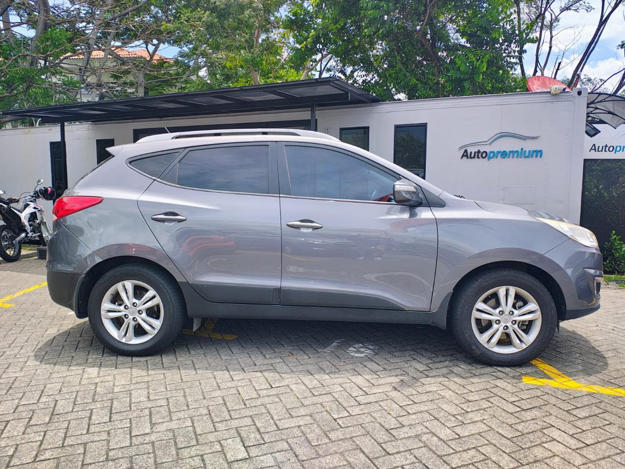 HYUNDAY TUCSON GL