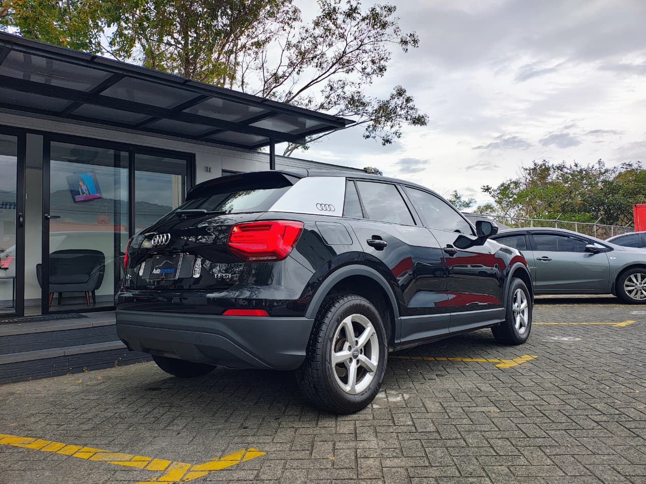 AUDI Q2