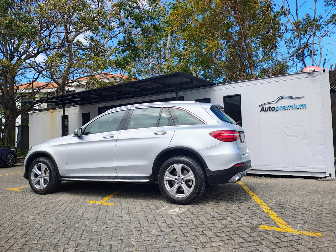 MERCEDES BENZ GLC 250