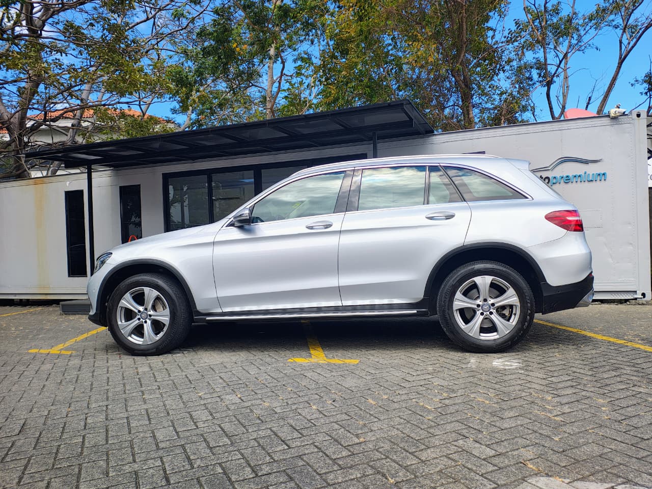 MERCEDES BENZ GLC 250
