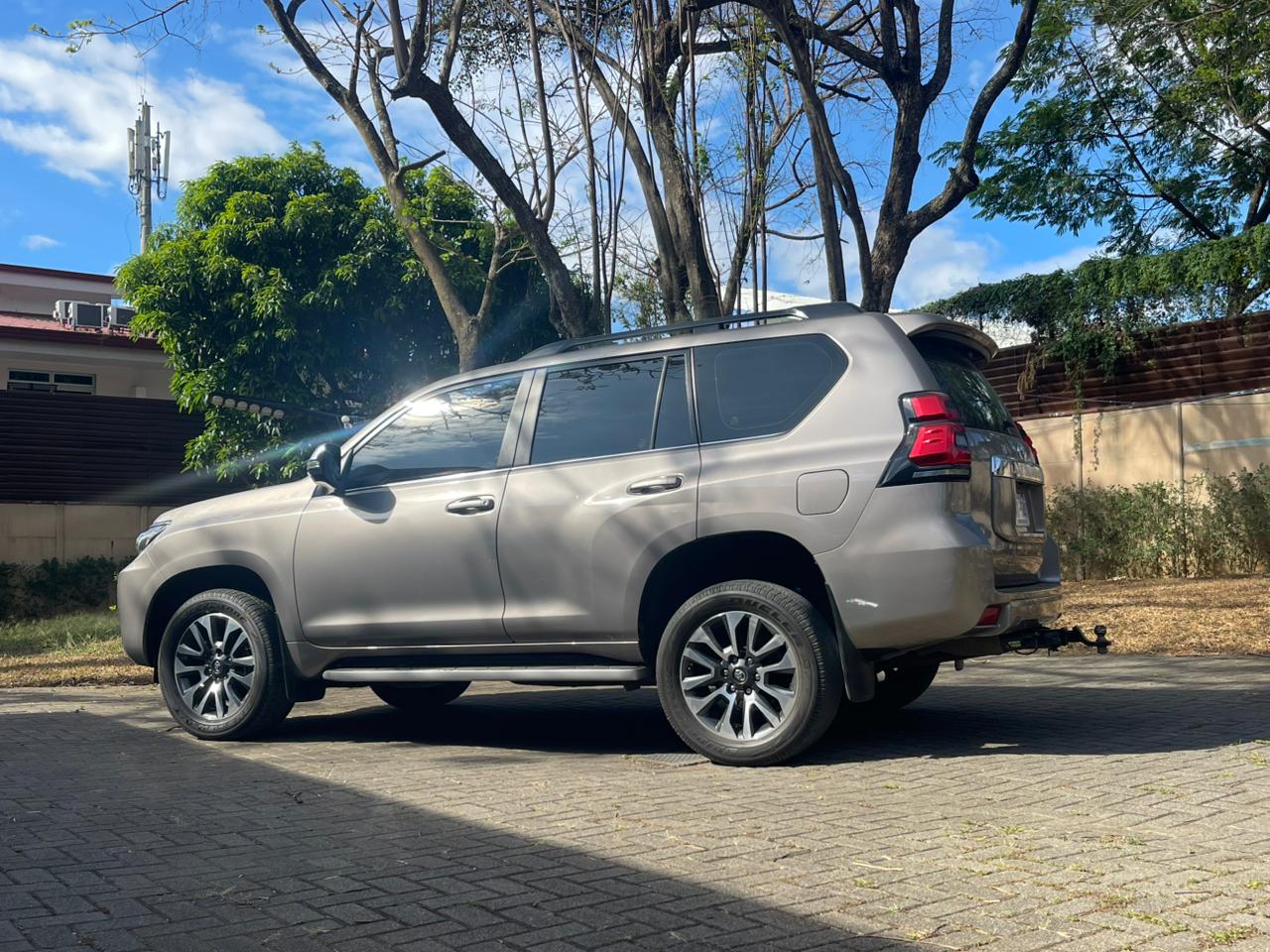 LAND CRUSER PRADO VX